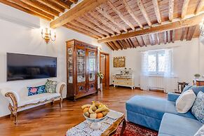 Casa La Guardia a 3 Bedrooms Panoramic Apartment