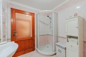 Casa La Guardia a 3 Bedrooms Panoramic Apartment