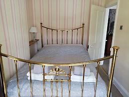 Cosy, Spacious 2-bed Cottage in Watchet, Somerset