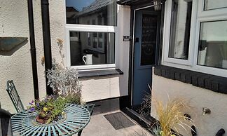 Cosy, Spacious 2-bed Cottage in Watchet, Somerset