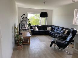 Charming 2-bed Apartment inc Balcony in Maastricht