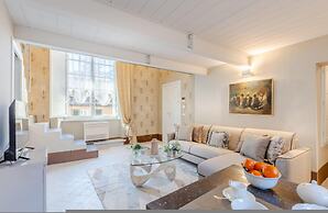 The Duke s Room in Lucca