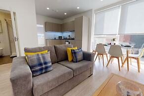 Luxury Apartment - Town Centre North Stevenage