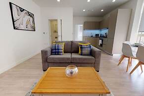 Luxury Apartment - Town Centre North Stevenage