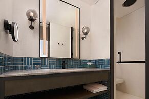 Four Points By Sheraton Tianjin National Convention And Exhibition Cen