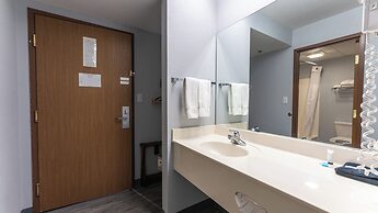 Schmidt's Creek Hotel