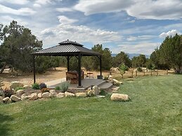The Joseph Studio at Wind Walker Homestead
