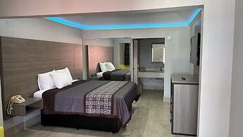 Kiwi Inn Willowbrook State Highway 249 Beltway 8