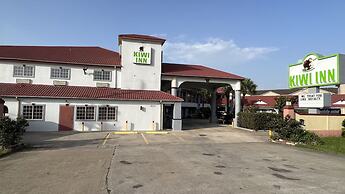 Kiwi Inn Willowbrook State Highway 249 Beltway 8