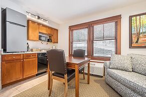 Suites at Silver Tree A124