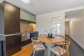 THE BEACON - 2 BEDROOM TOWN CENTER APARTMENT 614