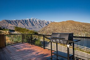 A LUCKIE CHARM - 3-BEDROOM TOWNHOUSE WITH SPECTACULAR VIEW