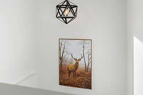 A LUCKIE CHARM - 5-BEDROOM TOWNHOUSE