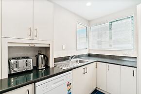 LAKEFRONT LIVING AT REMARKABLES - WEST