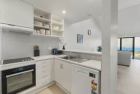 ALPINE LOFT WITH JAW-DROPPING VIEW