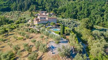 Tuscan Fizz Villa a Vineyards Retreat