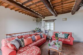 Tuscan Fizz Villa a Vineyards Retreat