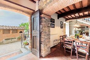 Tuscan Fizz Villa a Vineyards Retreat