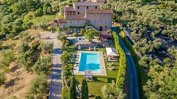 Tuscan Fizz Villa a Vineyards Retreat