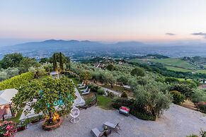 Tuscan Fizz Villa a Vineyards Retreat