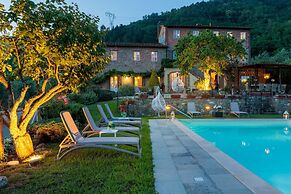 Tuscan Fizz Villa a Vineyards Retreat