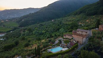 Tuscan Fizz Villa a Vineyards Retreat