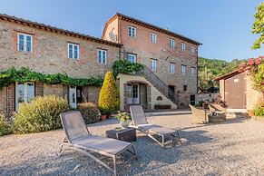Tuscan Fizz Villa a Vineyards Retreat