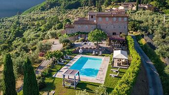 Tuscan Fizz Villa a Vineyards Retreat