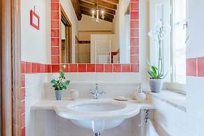 Tuscan Fizz Villa a Vineyards Retreat