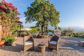 Tuscan Fizz Villa a Vineyards Retreat