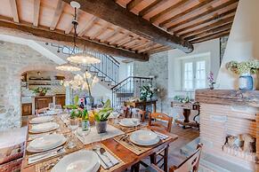 Tuscan Fizz Villa a Vineyards Retreat