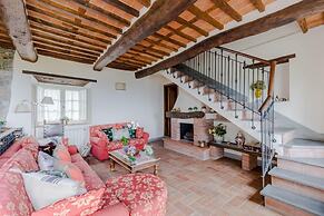 Tuscan Fizz Villa a Vineyards Retreat