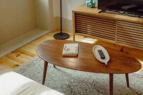 Legacy Oporto Design Apartment D by Vacationy