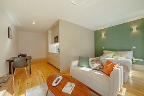 Legacy Oporto Design Apartment D by Vacationy