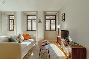 Legacy Oporto Design Apartment D by Vacationy