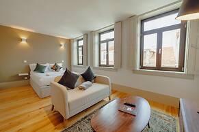 Legacy Oporto Design Apartment H by Vacationy