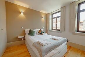 Legacy Oporto Design Apartment H by Vacationy