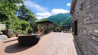 Gapyeong Pangpang Pension