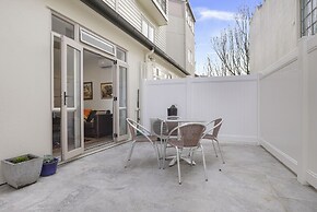 CBD Spacious 3 Storey Terrace House