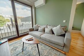 Legacy Oporto Premium Apartment C by Vacationy