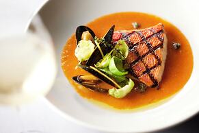 Fuji Speedway Hotel - The Unbound Collection by Hyatt