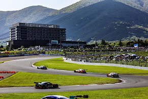 Fuji Speedway Hotel - The Unbound Collection by Hyatt