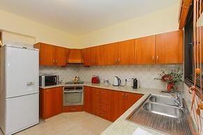 Villa Anna in Latchi