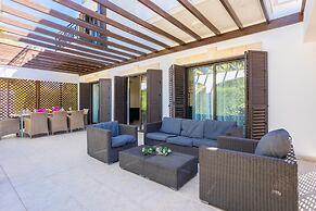 Villa Anna in Latchi