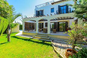 Villa Anna in Latchi