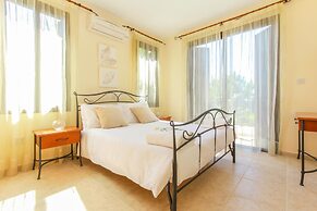 Villa Anna in Latchi