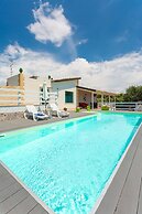 Villa Renzo Large Private Pool Sea Views A C Wifi