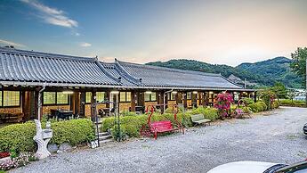 Gapyeong Acimpunggeongpension