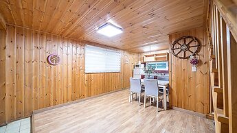 Gapyeong Acimpunggeongpension