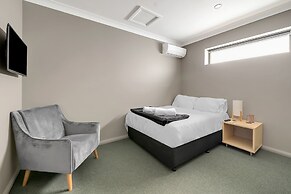 Illinois Hotel